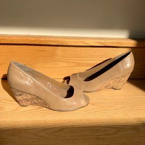 Aerosoles Peep-Toe Wedge Sandal - Womens - Size 6.5